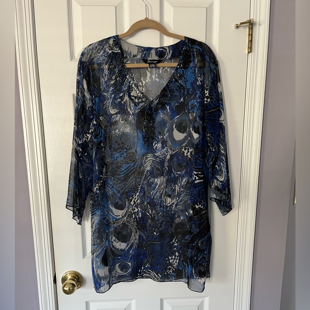 Ladies swimsuit cover up
